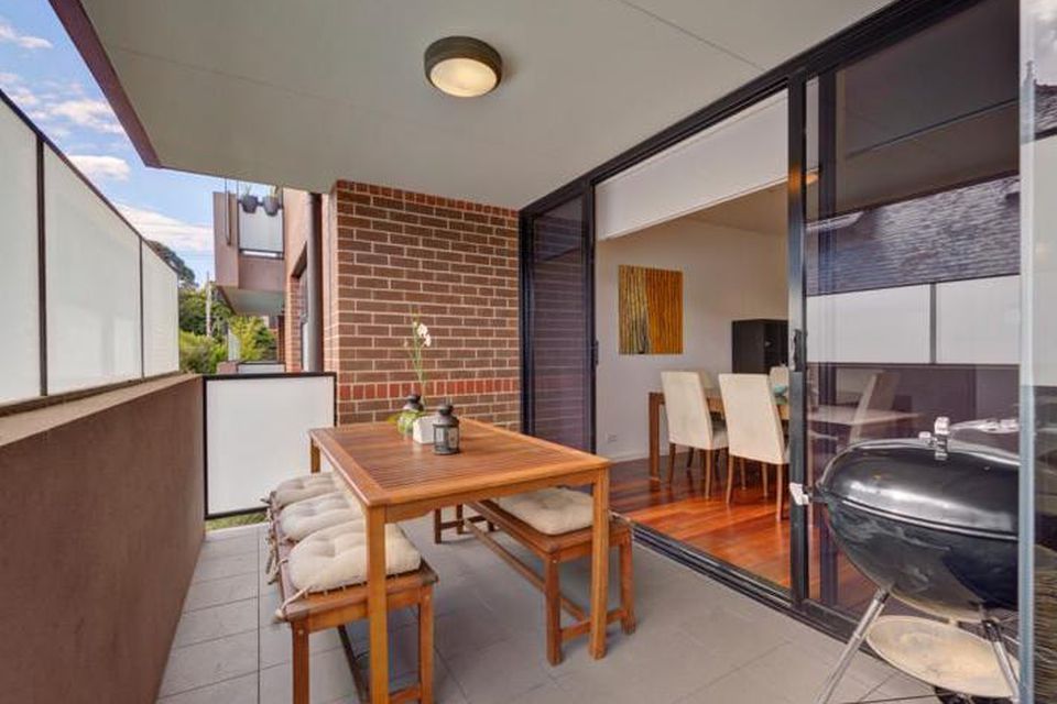 4 / 64 Riversdale Road, Hawthorn