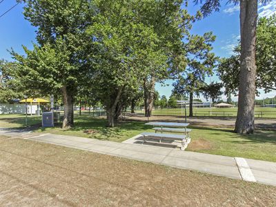 7 Barrack Street, Heathcote