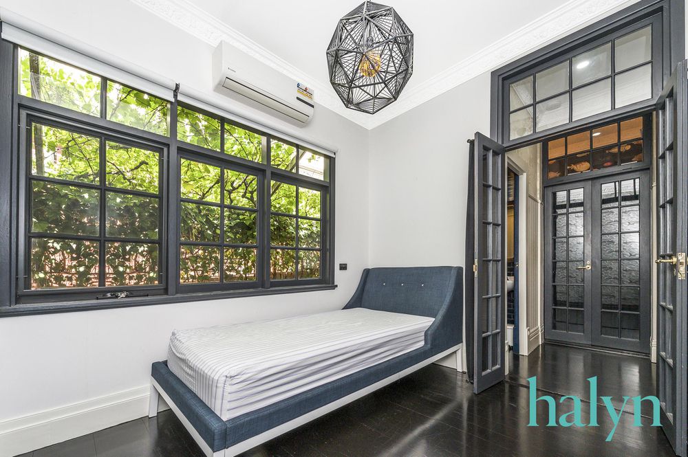 232 Lake Street, Perth