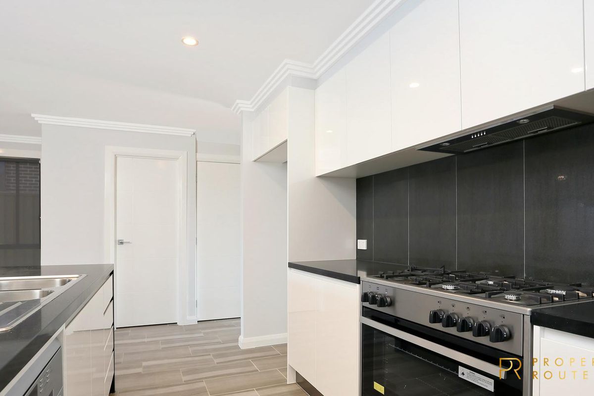 104b St Albans Road, Tallawong