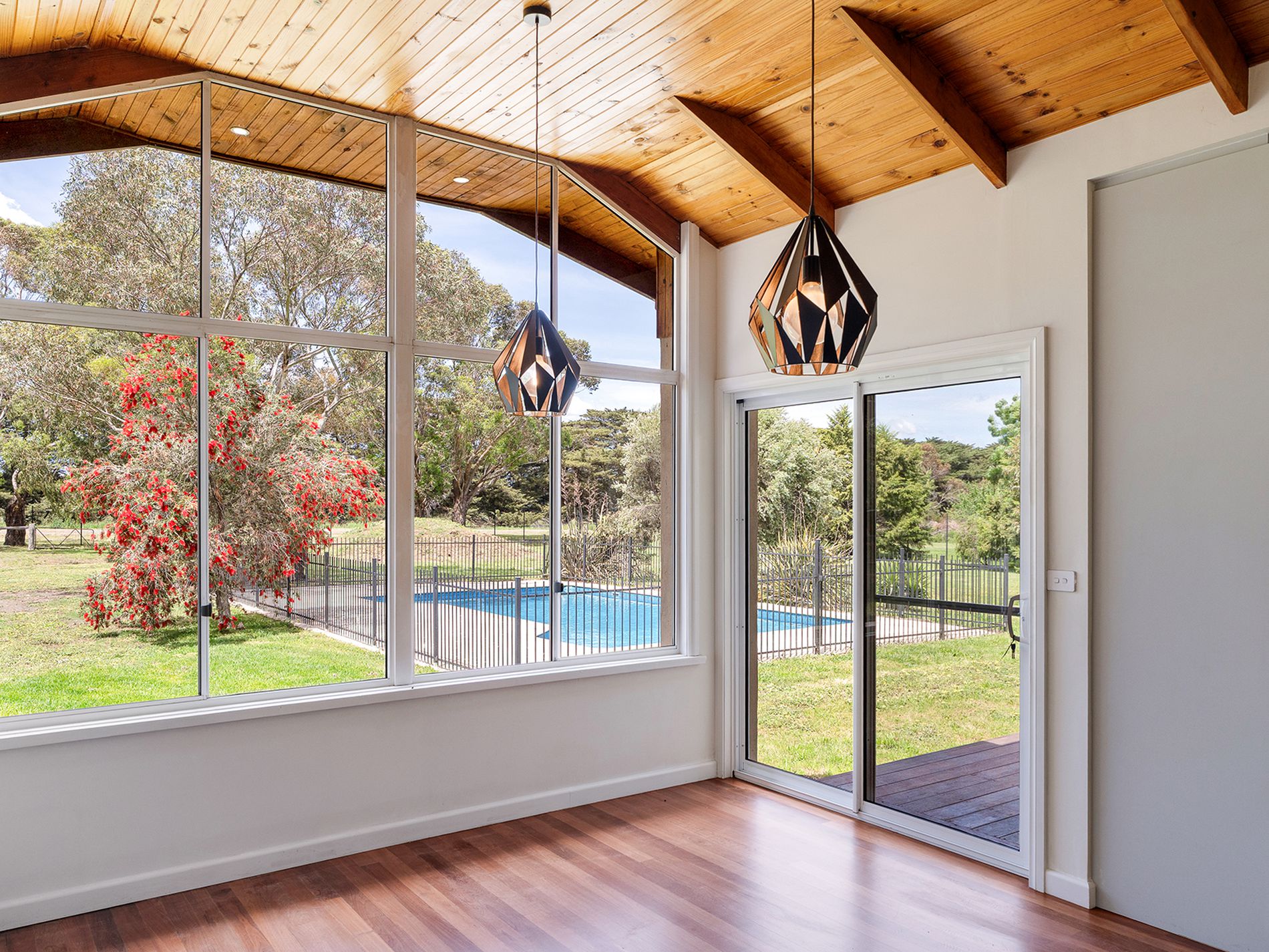 8 Retland Drive, Whittlesea