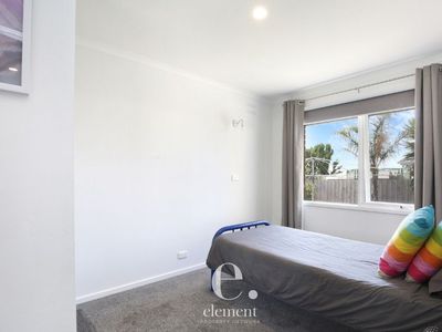 7 East End Crescent, St Albans Park