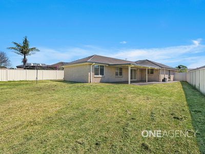 16 Juniper Place, Worrigee