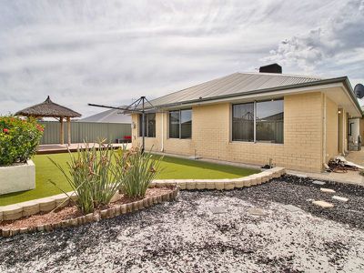 22 Searchers Crescent , Baldivis