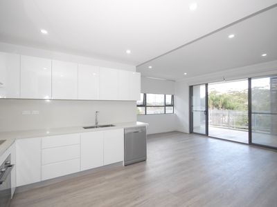 B206 / 18-22 Carlingford Road, Epping