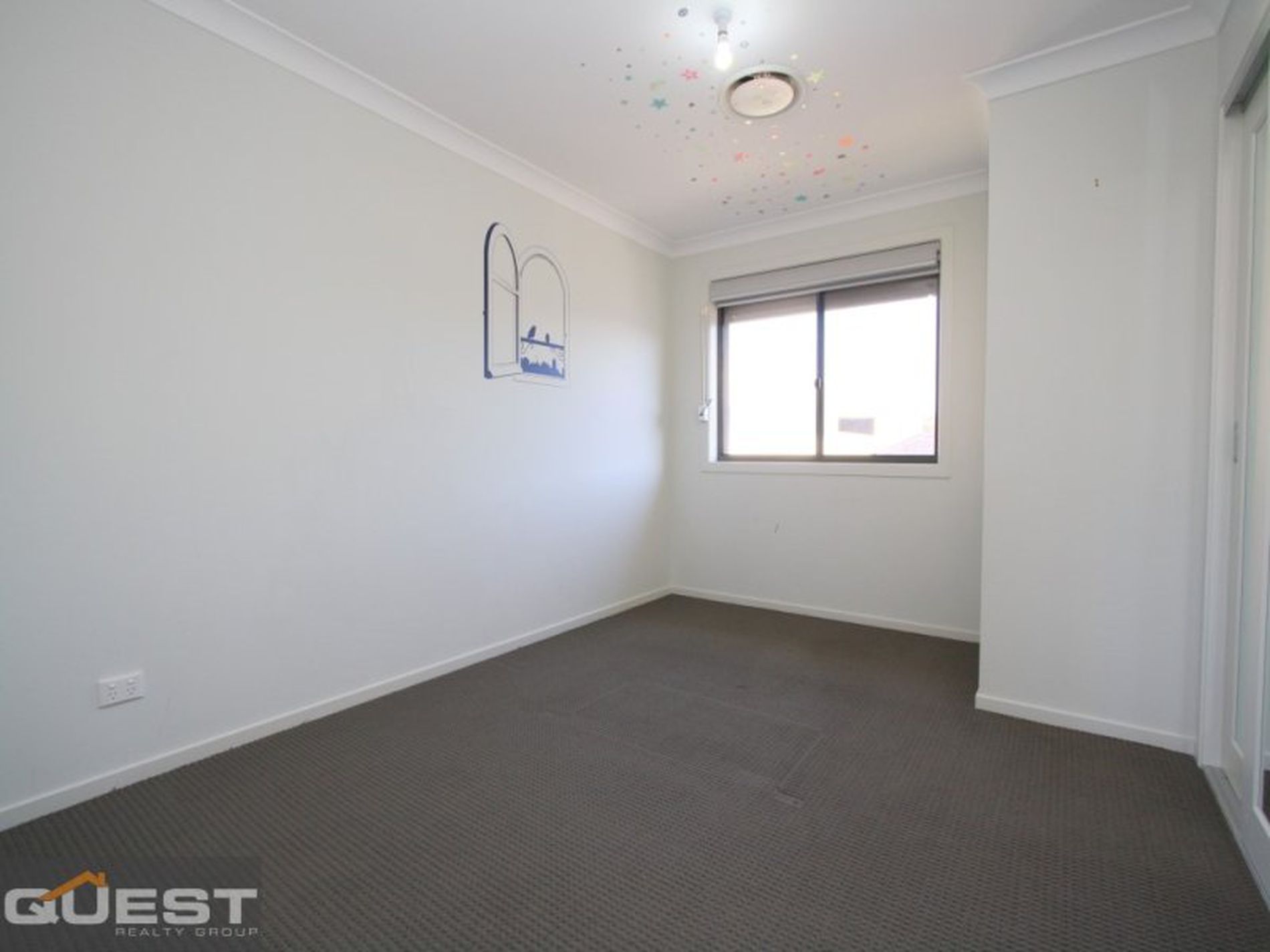 34 Greater Circuit, Bass Hill