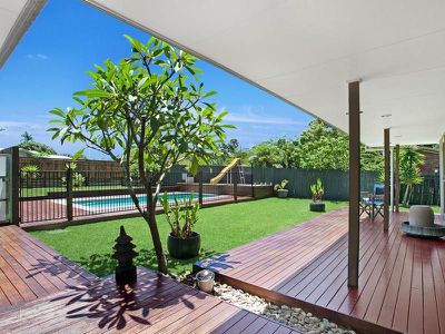 15 Palm Grove Crescent, Tewantin