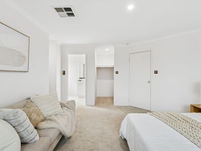 12 Carignan Avenue, Caversham