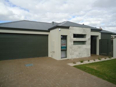 18A Woodchester Place, Nollamara