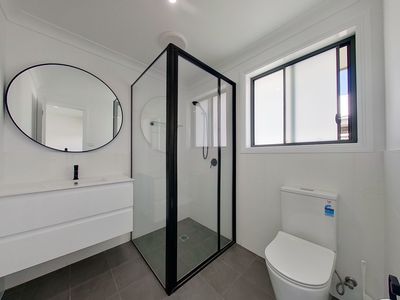 101 Champagne Drive, Dubbo