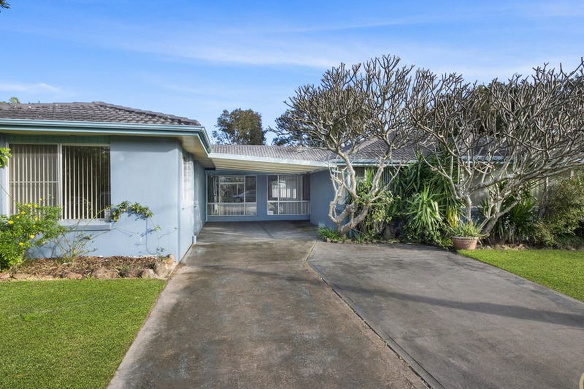 24 Renown Street, Wamberal