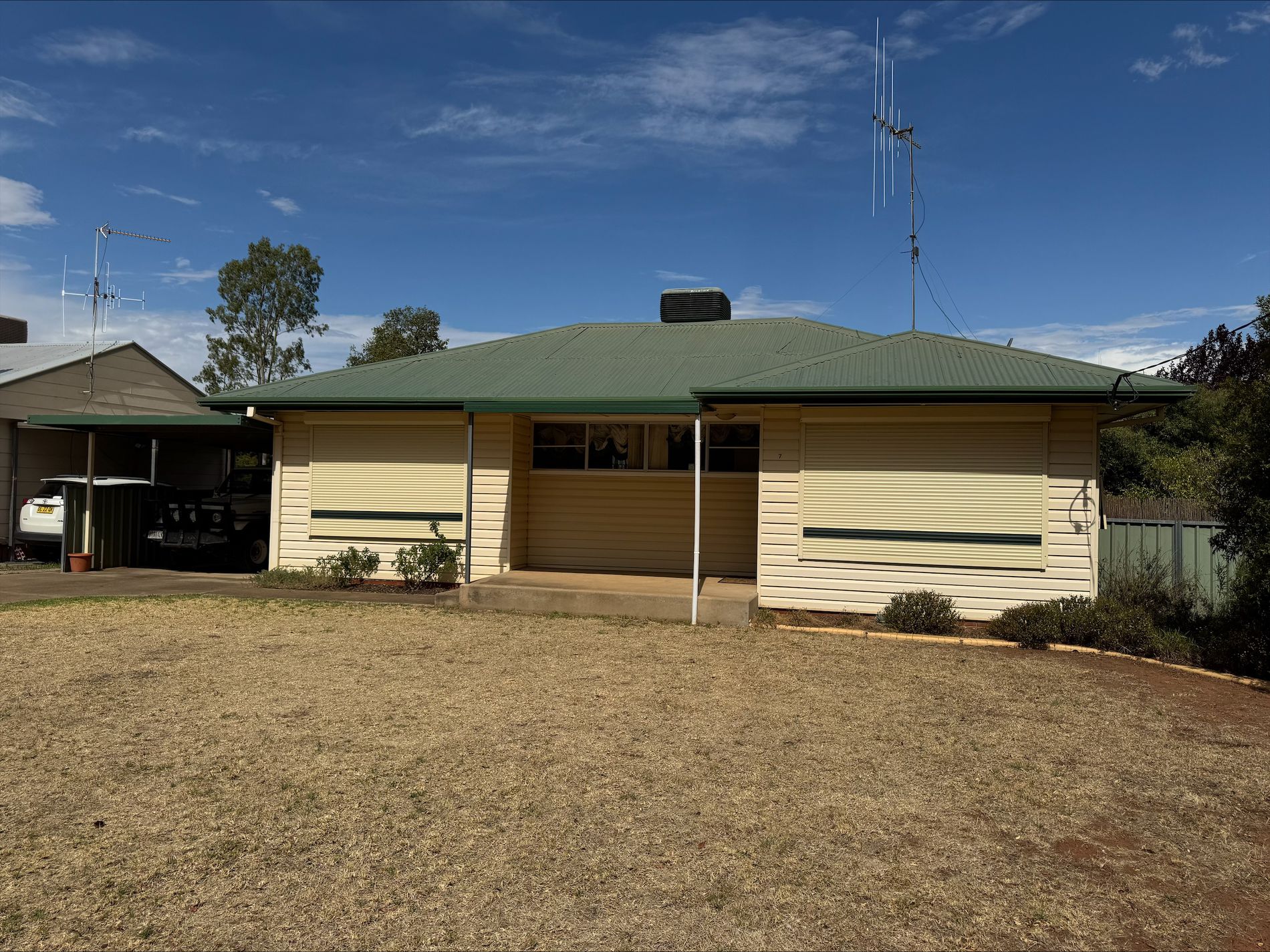 7 Dalley Street, Parkes