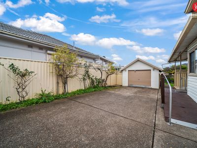 6 Isis Street, Fairfield West