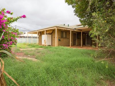 5 Paroo Close, South Hedland