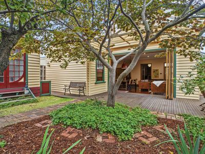 9 Weller Street, Geelong West