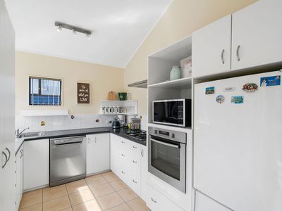 2/28 Pahi Place, West Harbour