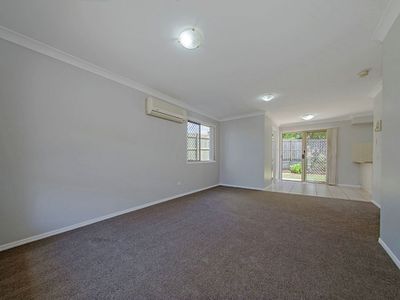 1/27 Epala St, Carina