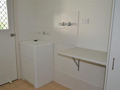 1 / 19A Oxford Street, Forbes