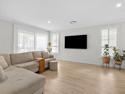 76 Firetail Street, South Nowra