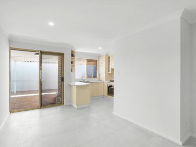 1/23 Bathurst Street, Dianella