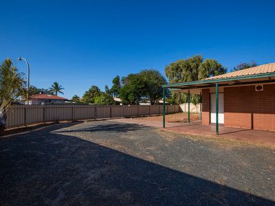 2 Dongara Place, South Hedland