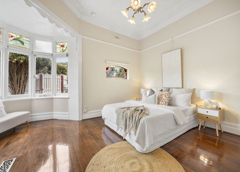 106 Barkers Road, Hawthorn