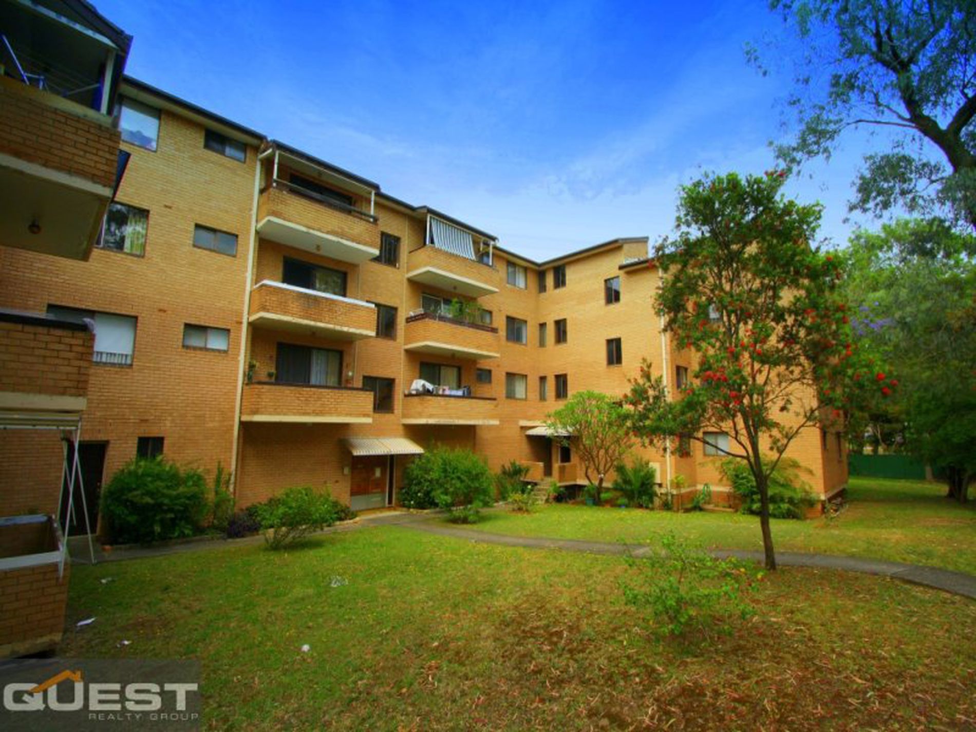 7 / 22 Sir Joseph Banks Street, Bankstown