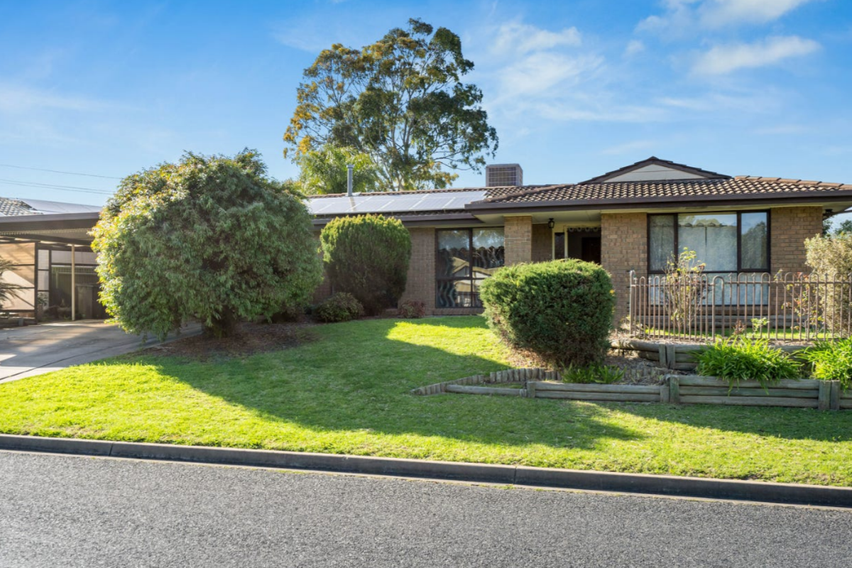 25 Parkinson Avenue, Dernancourt