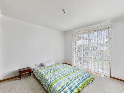 11 Fensom Crescent, Millicent