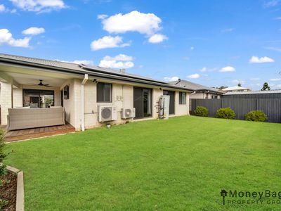 8 Ferry Place, Logan Village