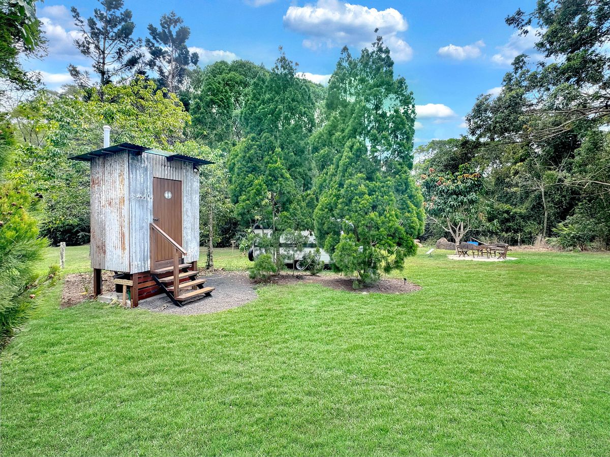 48 Russell Road West, Lake Eacham