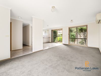 2 / 10 Ling Court, Mulgrave