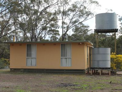 200 Skate Road, Gobarup