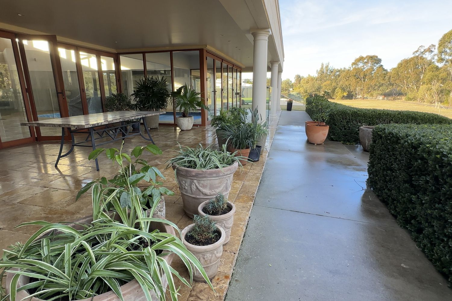 145 Barnes Boulevard, Horsham