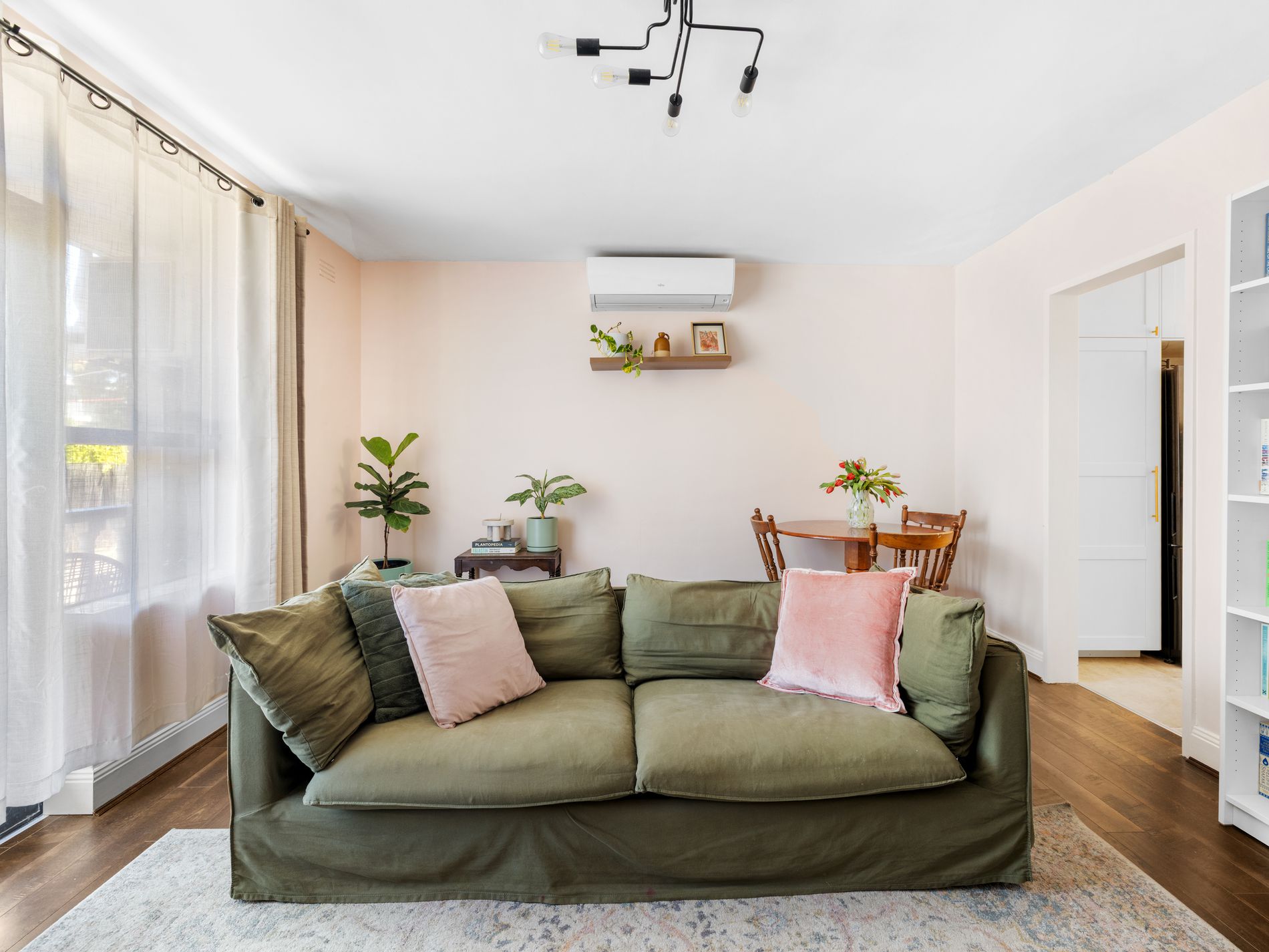 2 / 70 Droop Street, Footscray