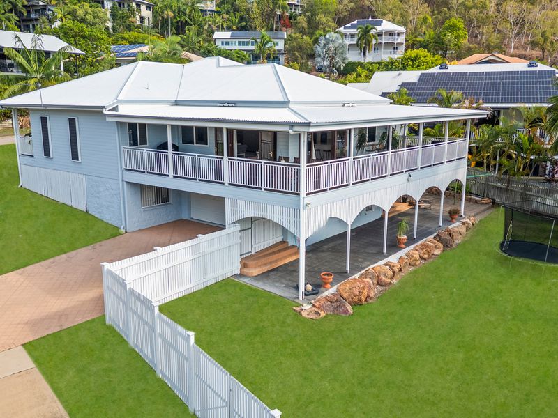 10 Kensington Court, Castle Hill