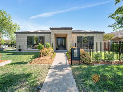 24 Ballantyne Crescent, Franklin