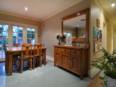 140 Bourke Street, Piccadilly