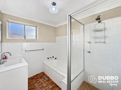 2 / 53 Gipps Street, Dubbo