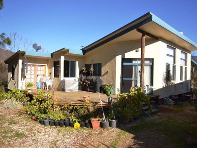 26 Mountain Avenue, Mount Beauty