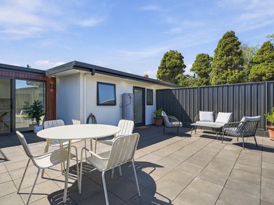 19 Elizabeth Street, George Town