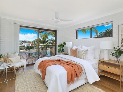 4 / 5 Quondong Street, Mooloolaba