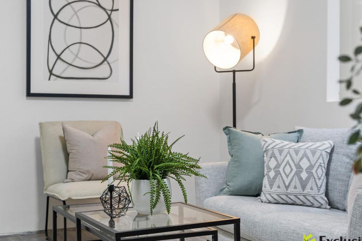 2 / 6 Eastbourne Road, Homebush West