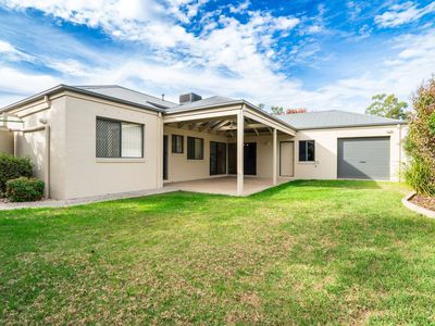 17 NEDLANDS CLOSE, Wodonga