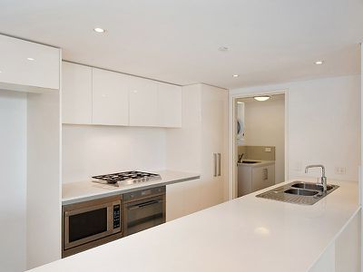 706 / 96 Bow River, Burswood