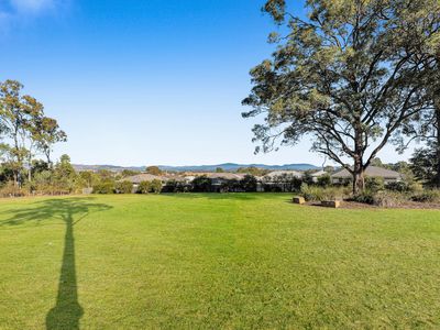 18 / 27 Tequesta Drive, Beaudesert