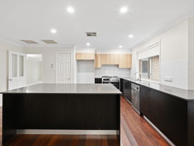 3 Hilltop Avenue, Hazelbrook