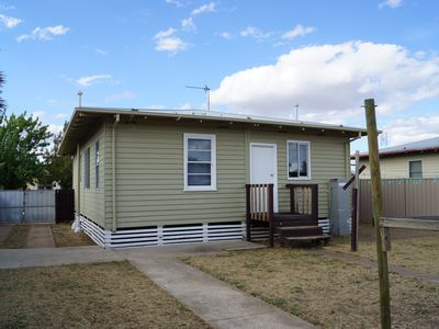 7 Elizabeth Street, Horsham