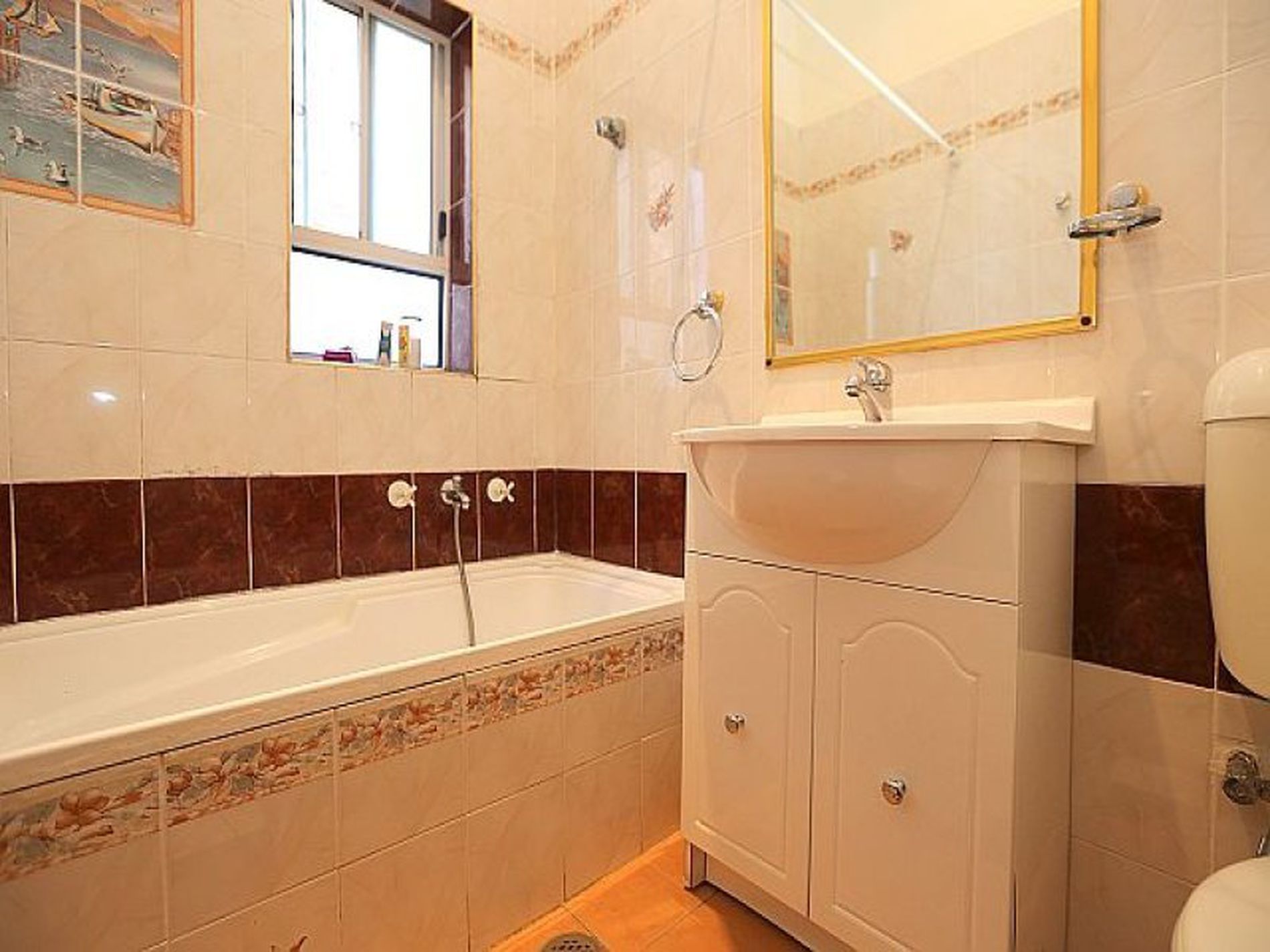 4 The Boulevarde, Yagoona