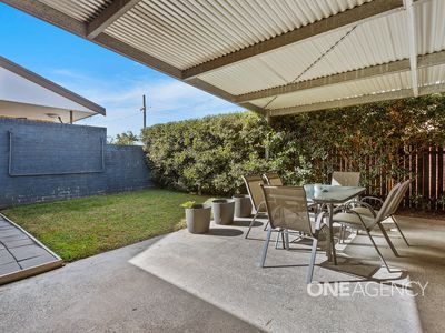 2 / 9 Windle Street, Lake Illawarra